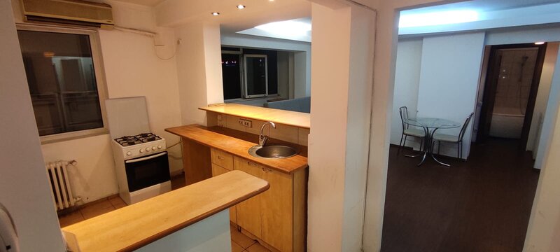 Unirii, Dimitrie Cantemir 8, particular,