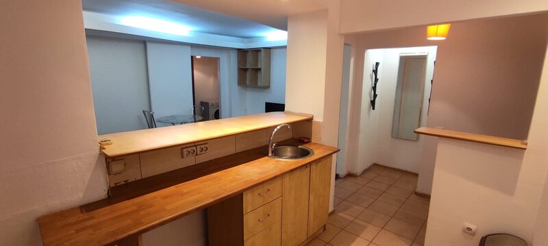 Unirii, Dimitrie Cantemir 8, particular,