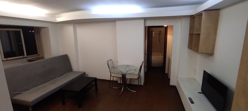 Unirii, Dimitrie Cantemir 8, particular,