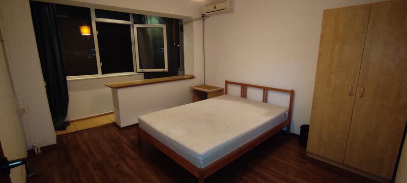 Unirii, Dimitrie Cantemir 8, particular,